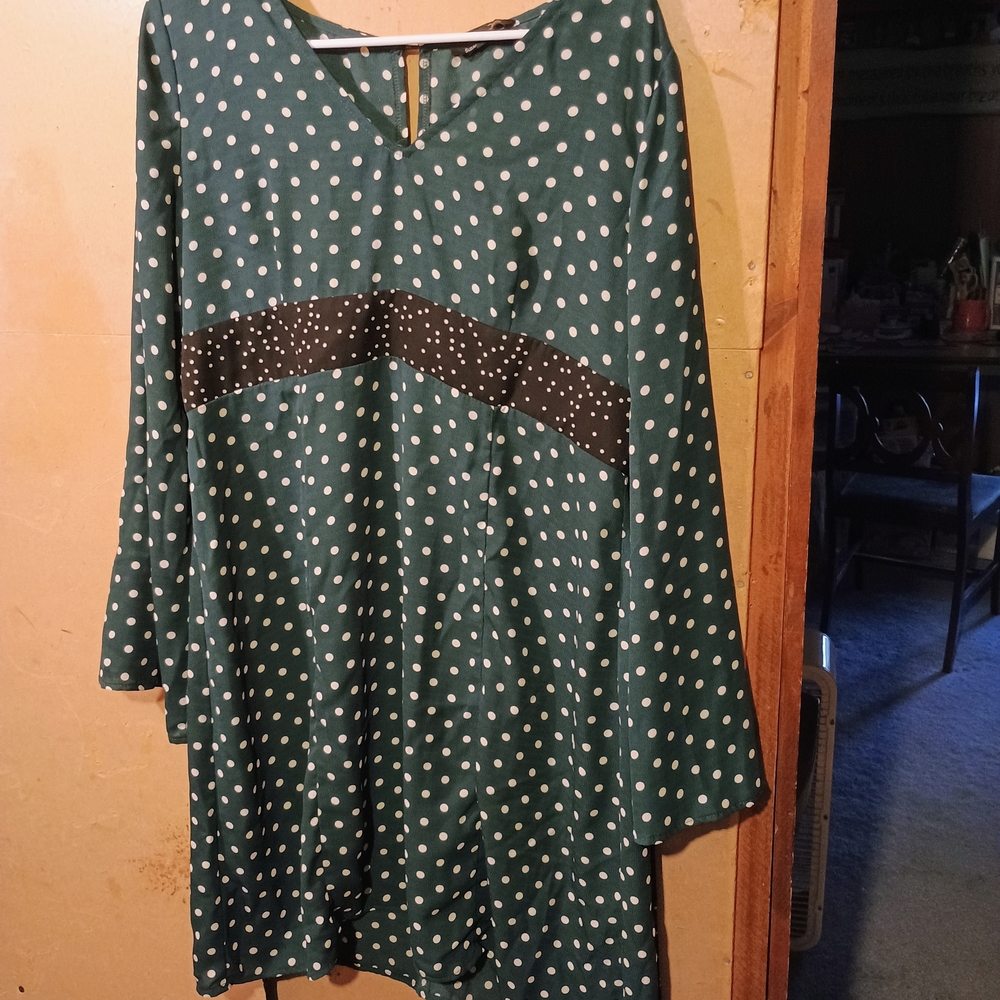 Suzanne Betro Dark Green Dress with White Dots